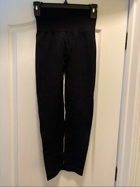 HALARA Black High-Waist Leggings